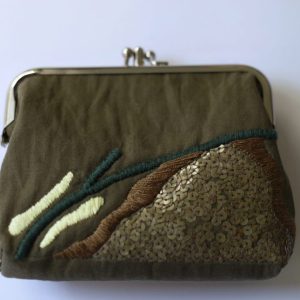 橄欖綠手工刺繡口金包：圖片 5