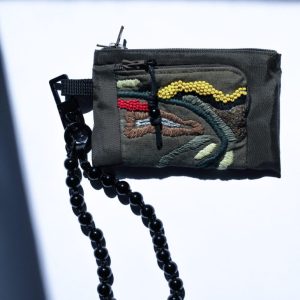 橄欖綠手工刺繡拉鍊零錢包：圖片 1