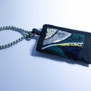 黑色彩珠手工刺繡拉鍊零錢包：圖片 3