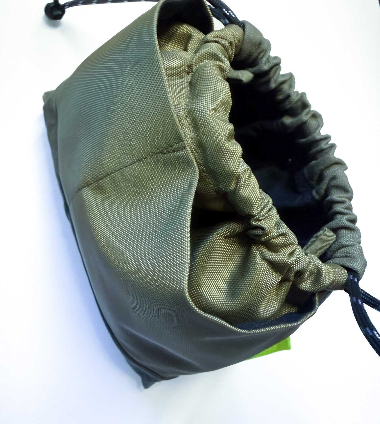 斜紋棉軍綠色手工刺繡束口袋：圖片 4