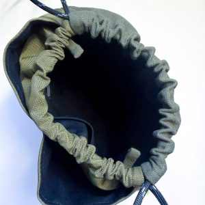 斜紋棉軍綠色手工刺繡束口袋：圖片 5