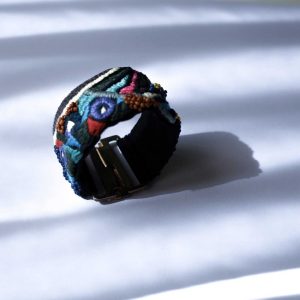 手工刺繡寬/彩珠手環：圖片 1